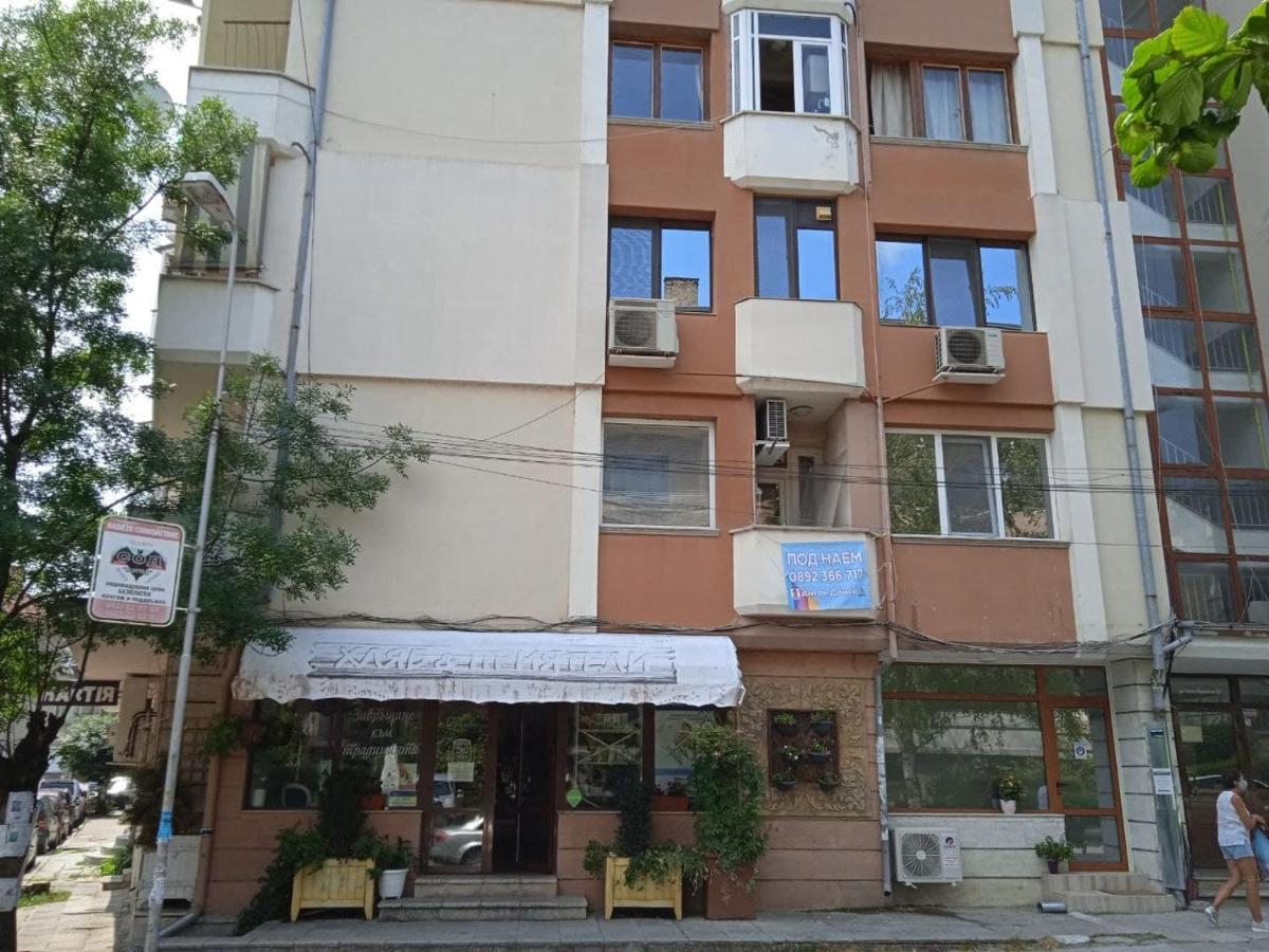 Джессика Апартмент Veliko Tŭrnovo Exterior foto